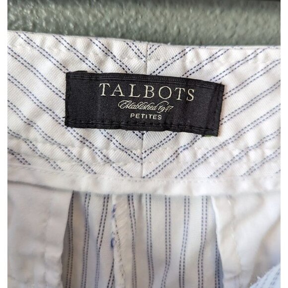 Talbots Heritage White Blue Stripe Seersucker Capris Pants Size 4P - Picture 2 of 7